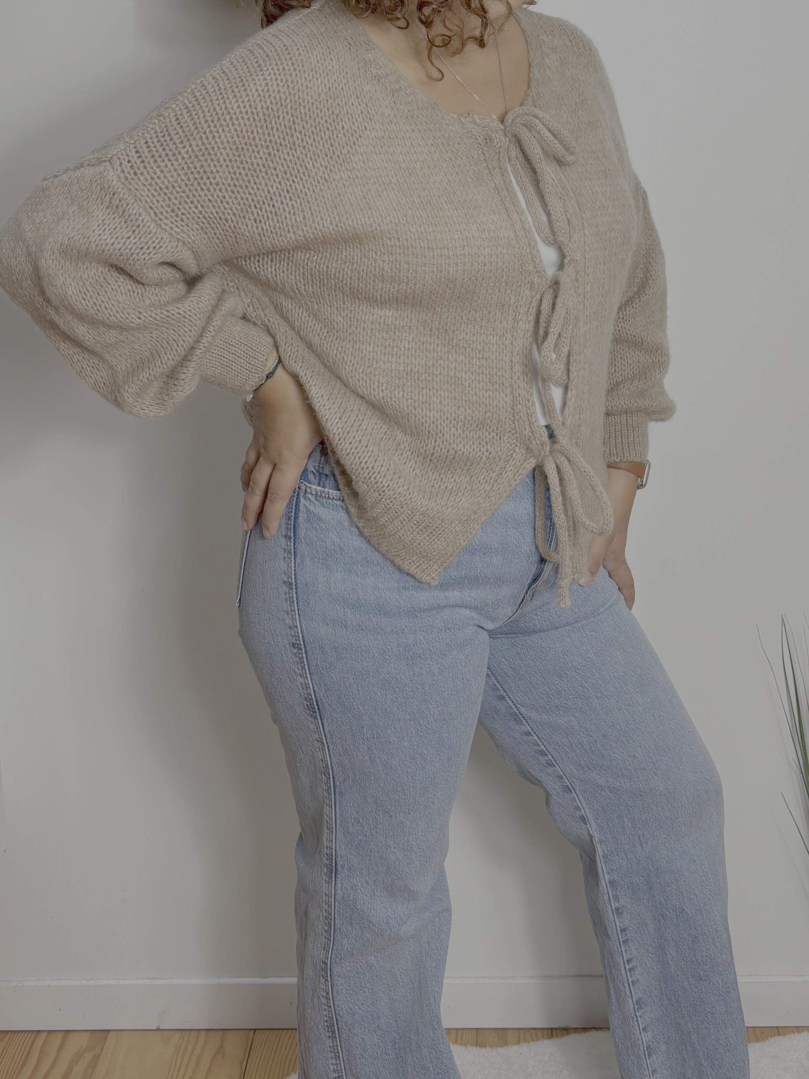 Cardigan chaud à noeuds